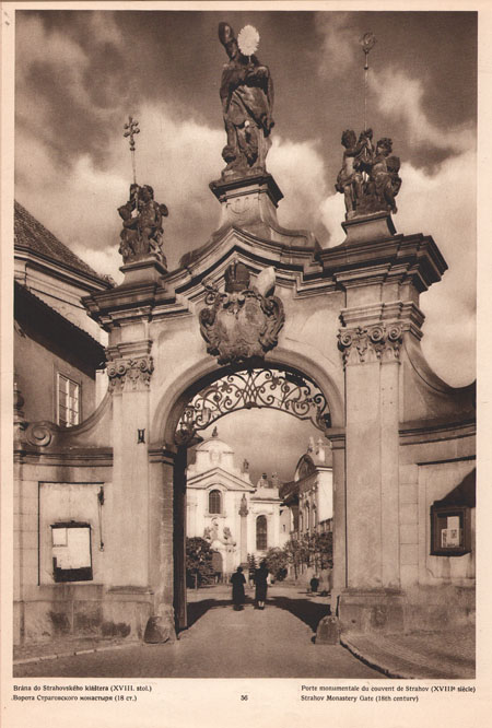 Praha ve fotografii Антикварное издание Сохранность: Хорошая Издательство: Orbis Verlag, 1951 г Суперобложка, 216 стр инфо 9170b.